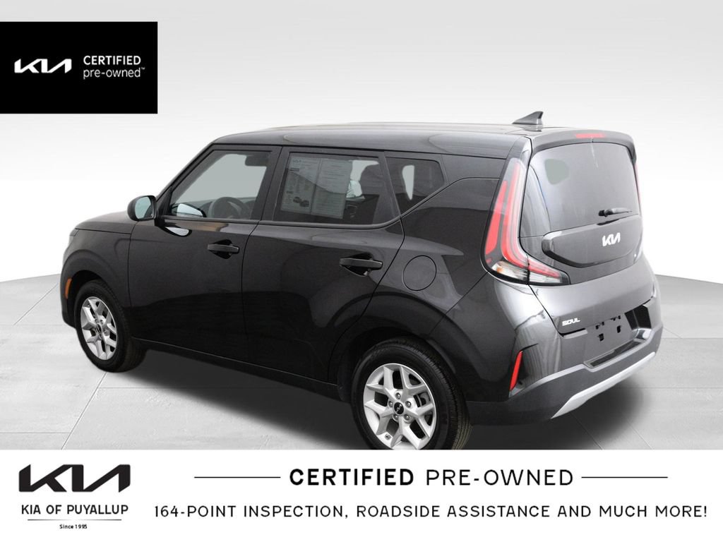 Certified 2025 Kia Soul LX FWD image 8