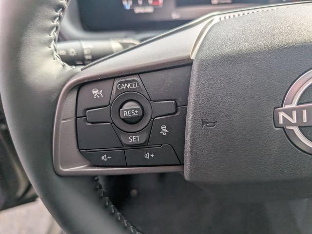 New 2026 Nissan Sentra SV w/ SV Convenience Package FWD image 17