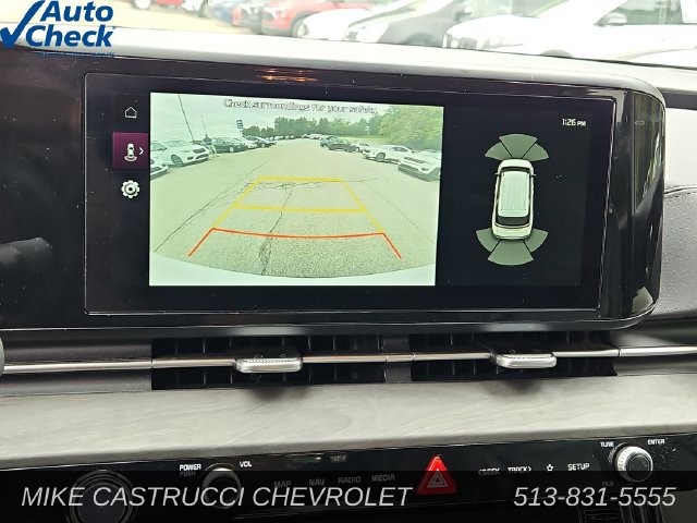Used 2024 Kia Carnival EX FWD image 16