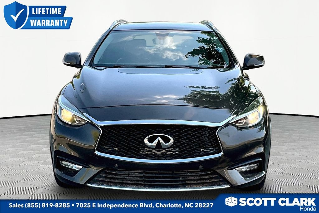 Used 2017 INFINITI QX30 Premium w/ Navigation Package FWD video 2