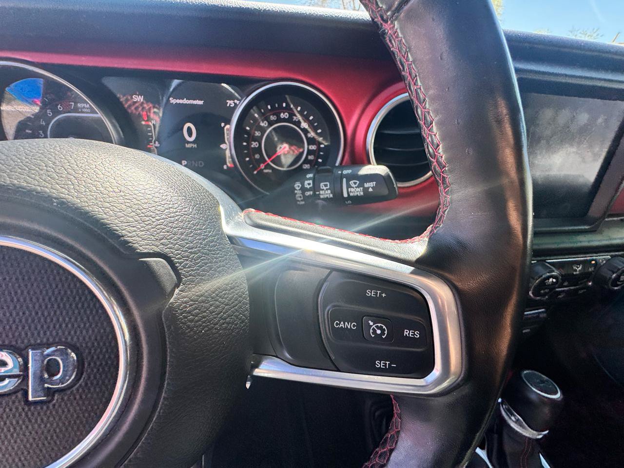 Used 2020 Jeep Wrangler Unlimited Rubicon AWD/4WD image 27
