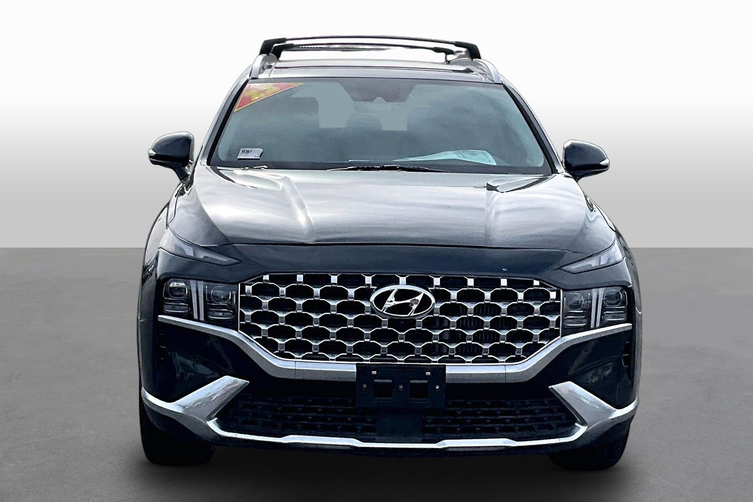 Used 2022 Hyundai Santa Fe Limited FWD image 3