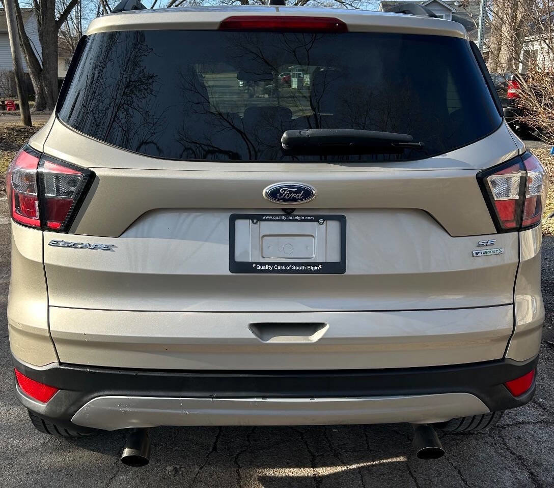 Used 2018 Ford Escape SE image 6