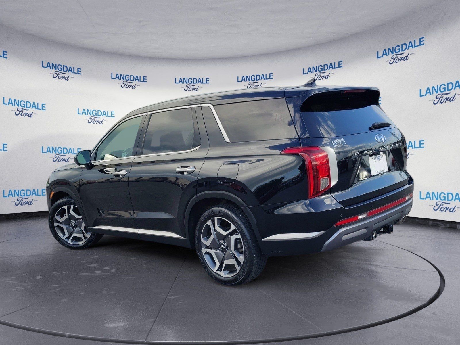 Used 2024 Hyundai Palisade SEL FWD image 9