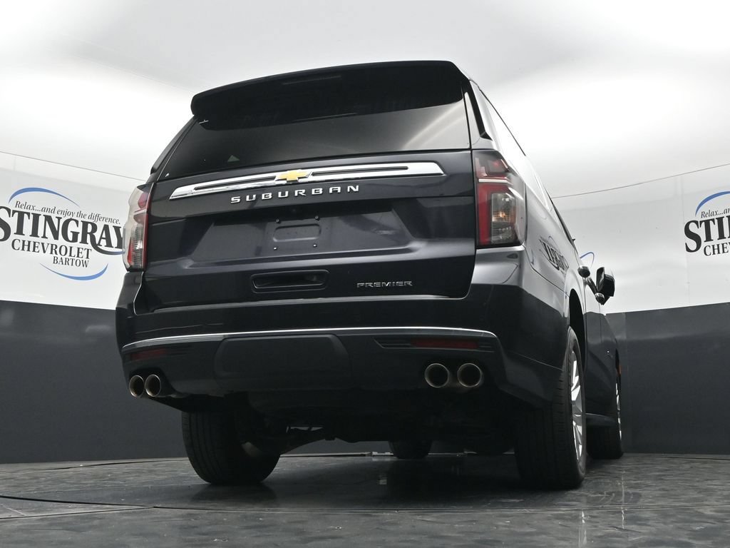 Used 2024 Chevrolet Suburban Premier RWD image 34