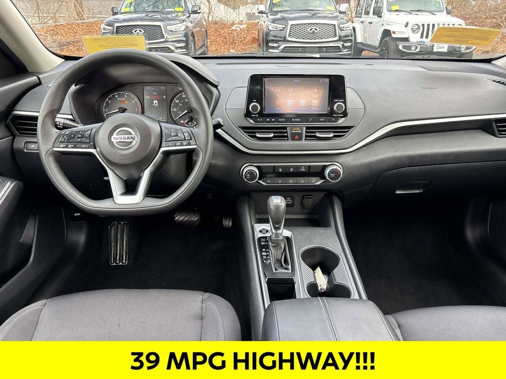 Used 2022 Nissan Altima 2.5 S FWD image 11