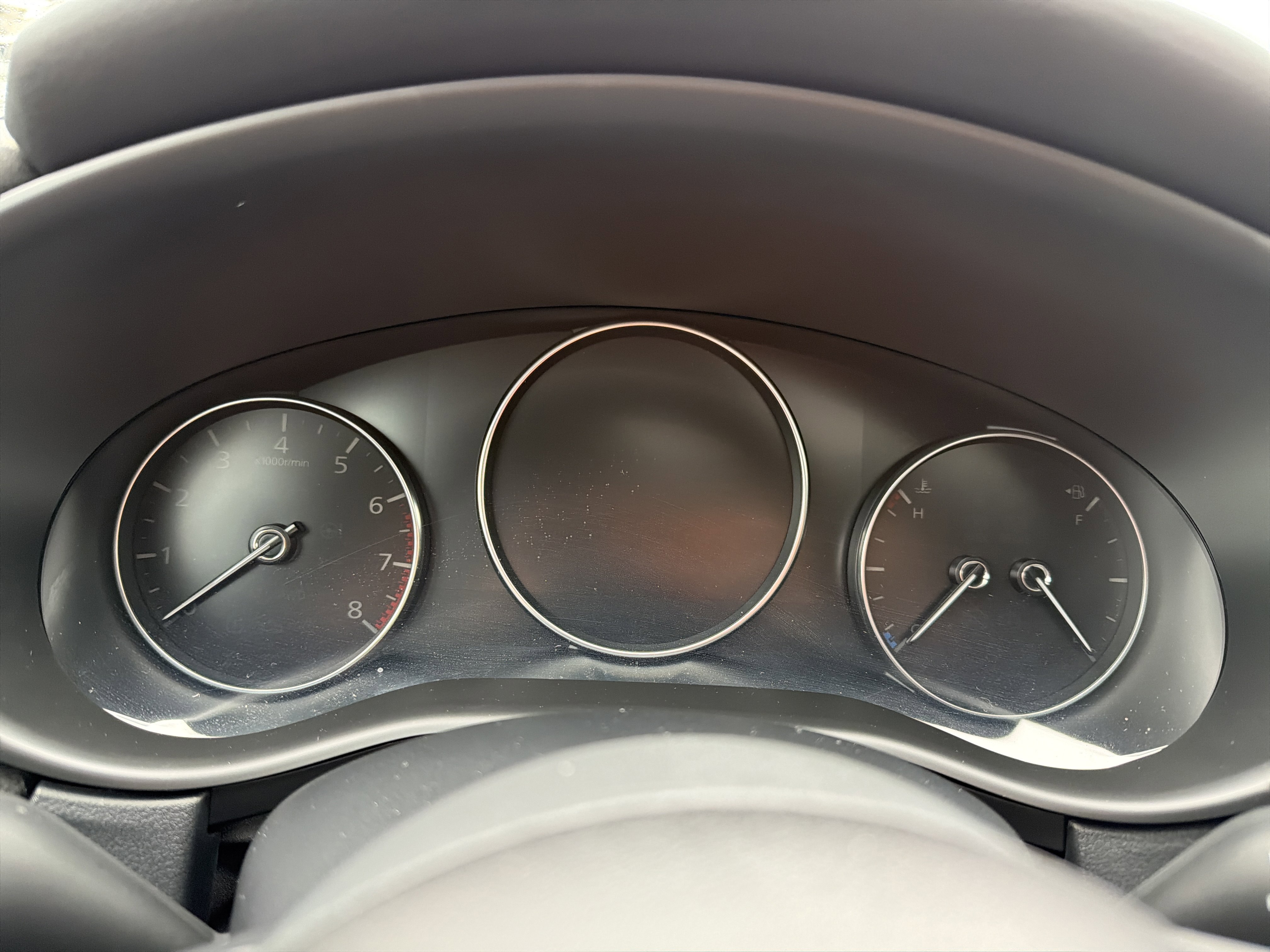 Used 2025 MAZDA CX-30 Carbon image 18