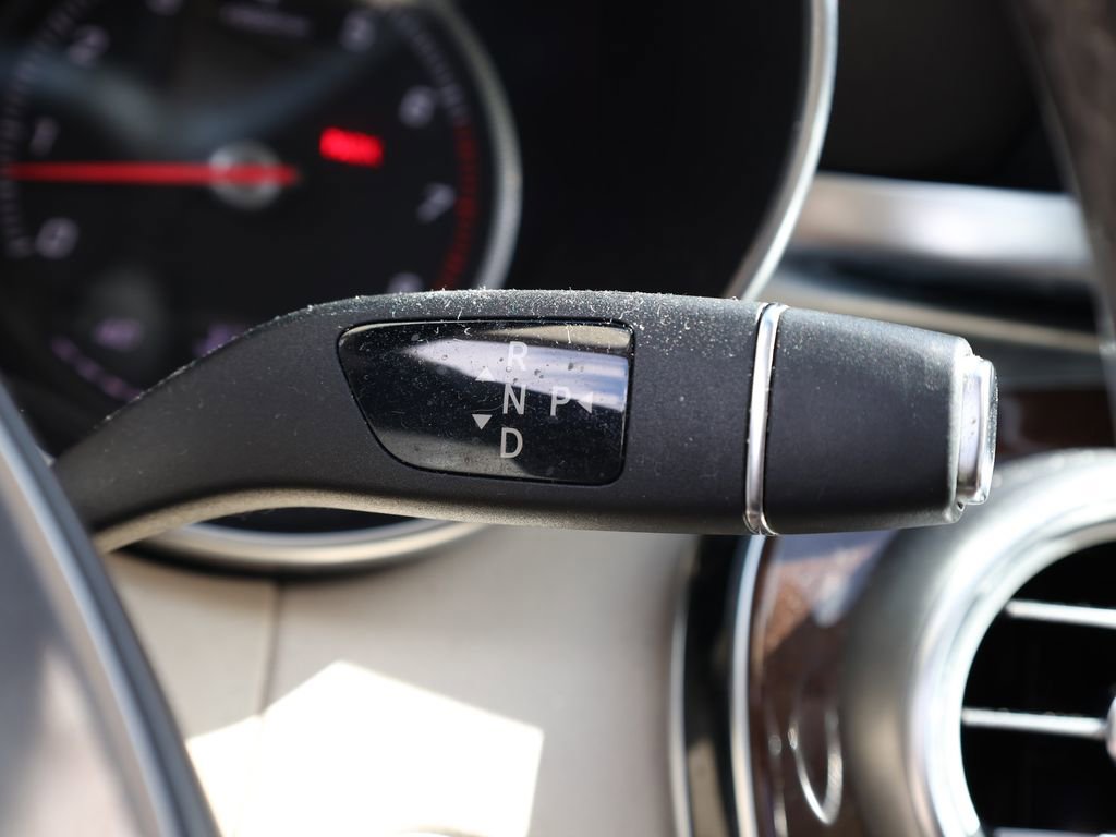 Used 2015 Mercedes-Benz C 300 Sedan image 40