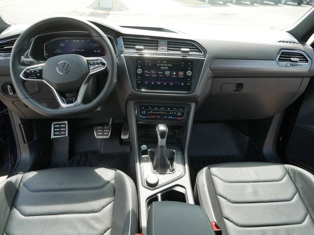 Certified 2023 Volkswagen Tiguan SEL R-Line AWD/4WD image 22