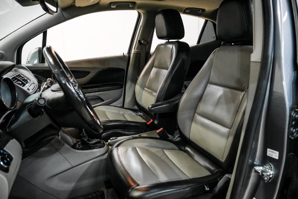 Used 2013 Buick Encore Premium FWD image 29