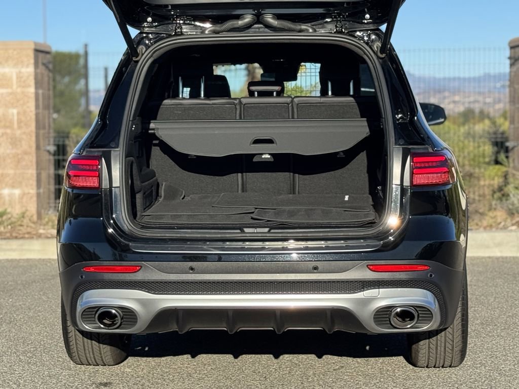 Certified 2025 Mercedes-Benz GLB 35 AMG 4MATIC image 14