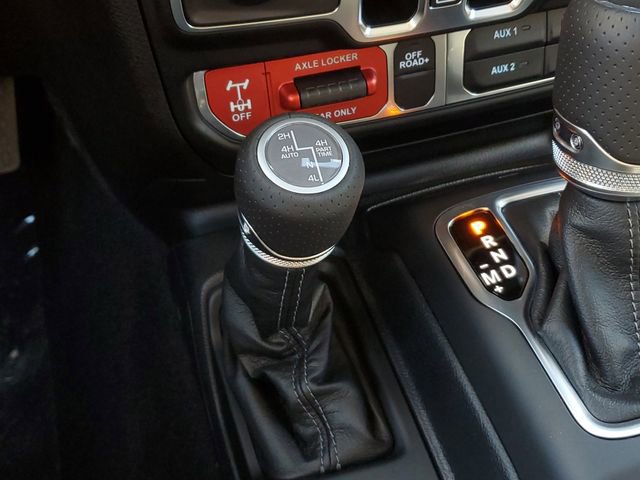 New 2025 Jeep Gladiator Mojave image 35