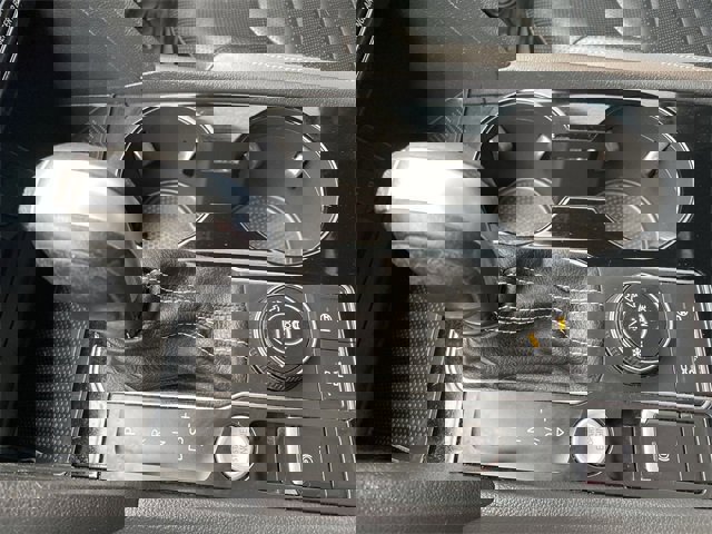 Used 2022 Volkswagen Atlas SEL Premium image 20