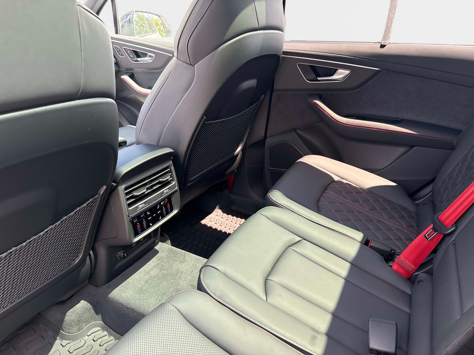 New 2026 Audi Q7 3.0T Prestige AWD/4WD image 13