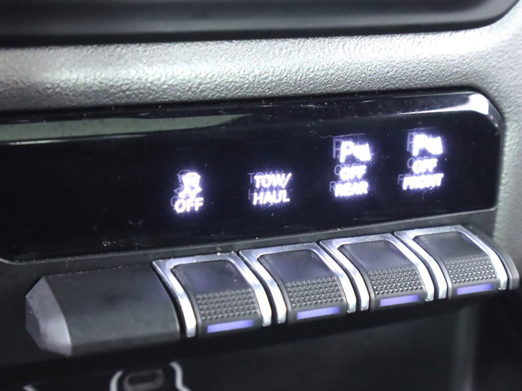 Used 2020 RAM 1500 Sport w/ Night Edition AWD/4WD image 28