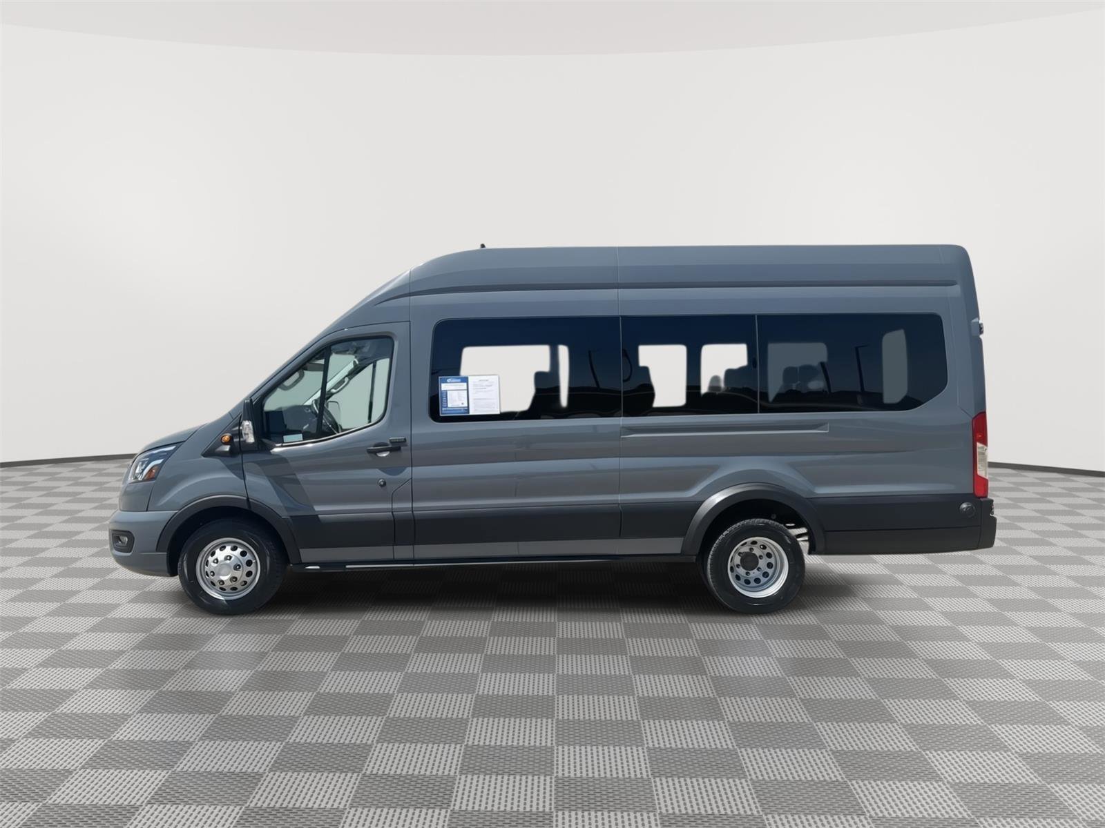 Used 2023 Ford Transit 350 XLT AWD/4WD image 9