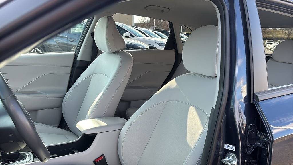 Used 2024 Hyundai Kona SEL image 10