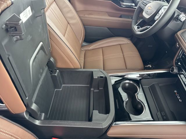New 2026 Chevrolet Suburban High Country w/ Sun And Tow Package image 40