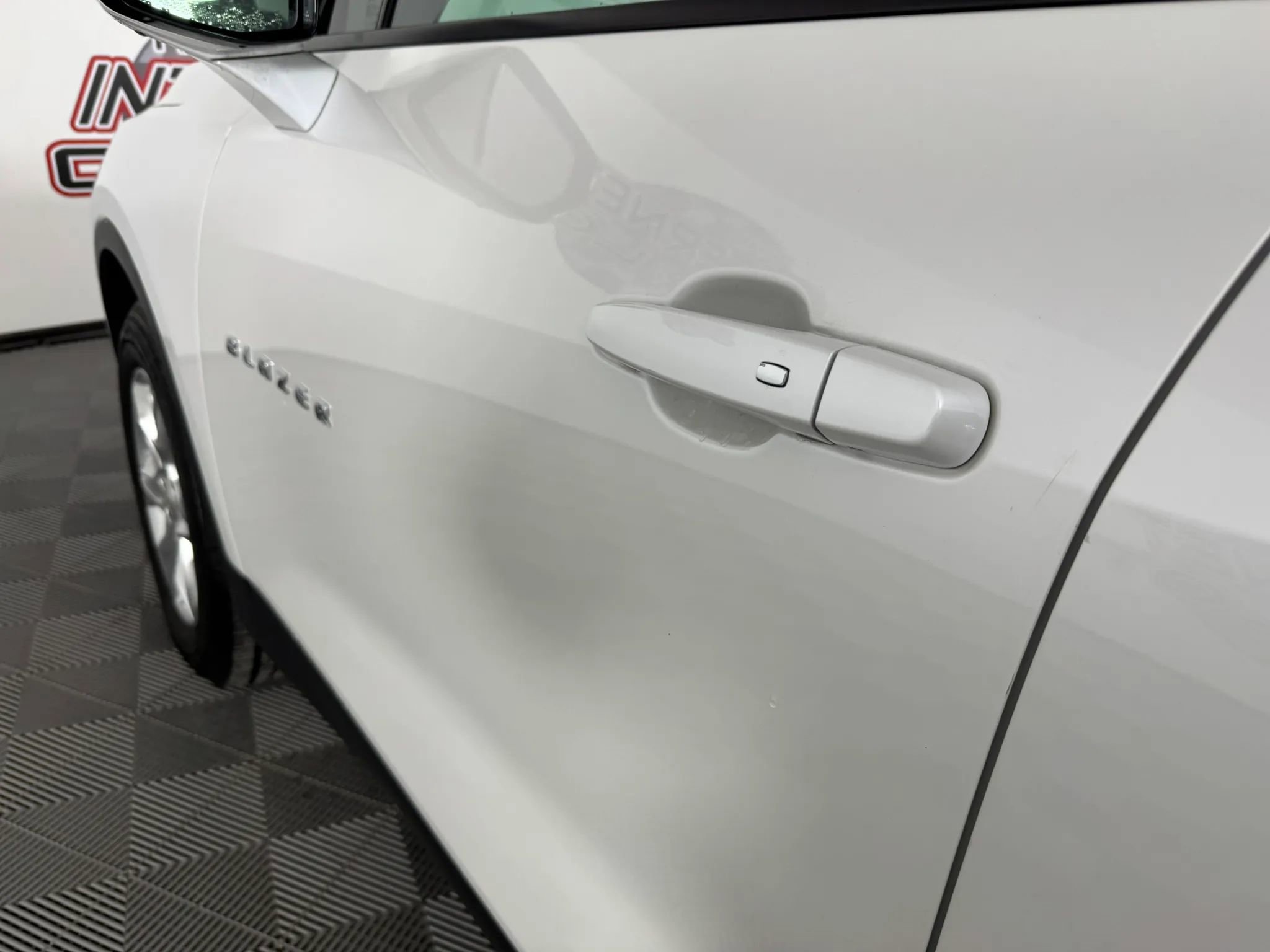 Used 2022 Chevrolet Blazer LT w/ Sound & Technology Package AWD/4WD image 16