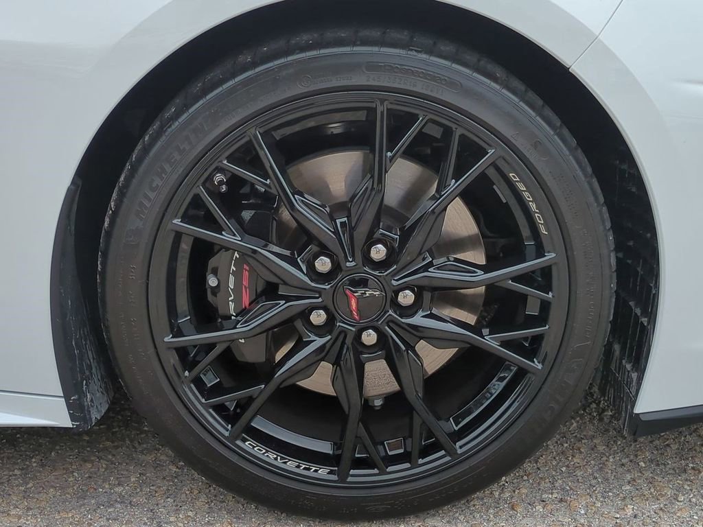 Used 2023 Chevrolet Corvette Stingray Preferred Cpe w/ Z51 Performance Package image 11