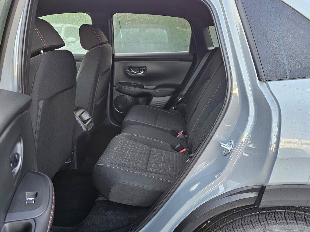 Certified 2026 Honda HR-V Sport image 19