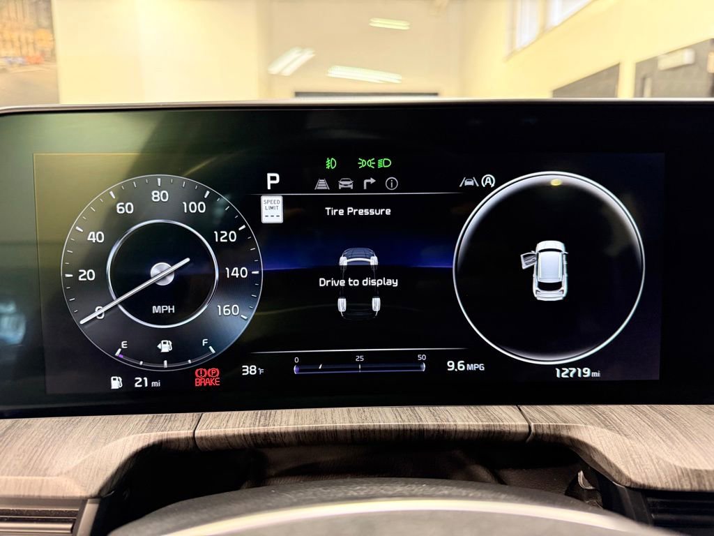 Used 2024 Kia Telluride SX Prestige image 15