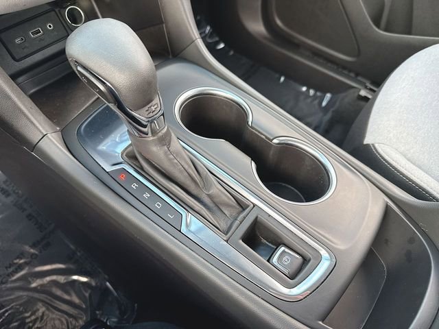 Used 2022 Chevrolet Equinox LS image 20