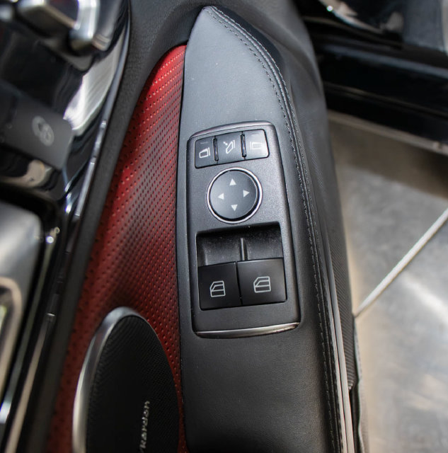 Certified 2019 Mercedes-Benz SLC 43 AMG image 15
