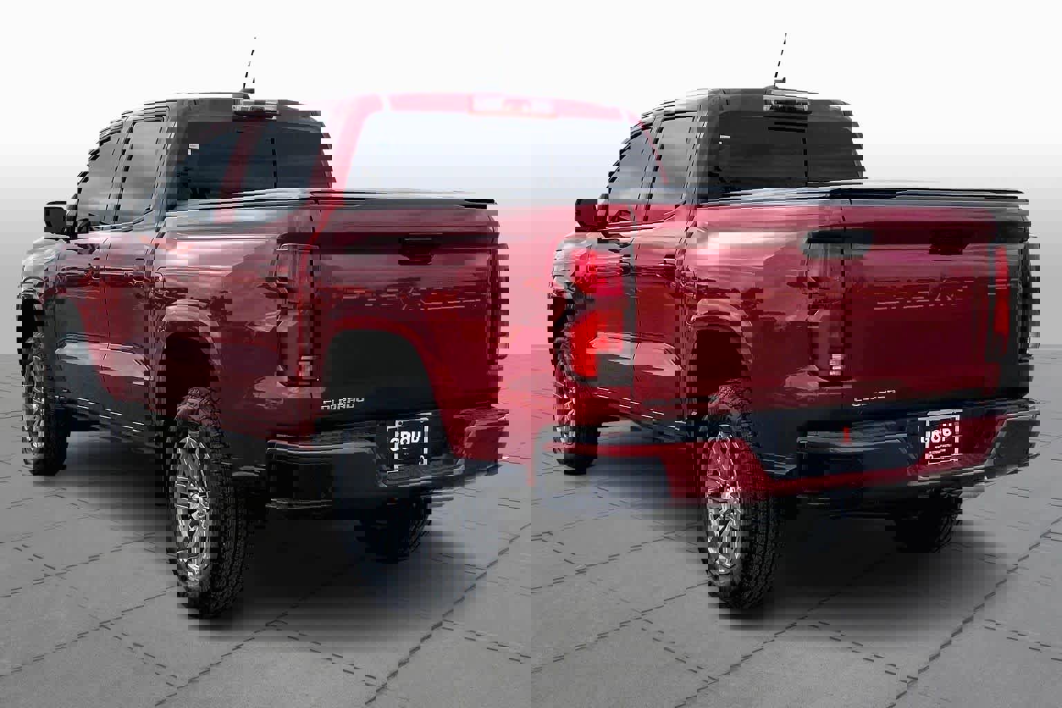 Used 2025 Chevrolet Colorado LT w/ LT Convenience Package image 11