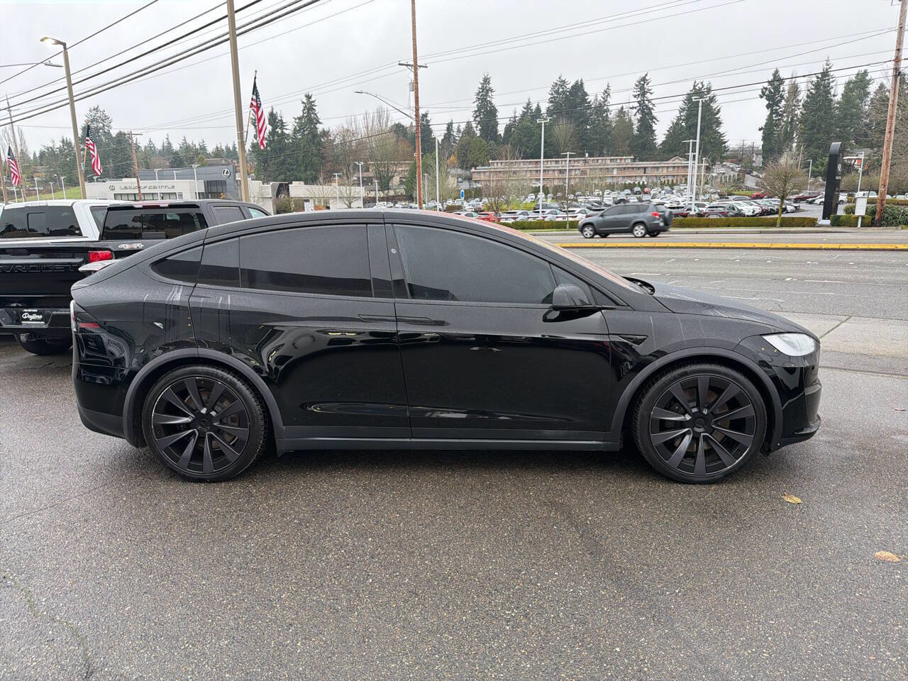 Used 2022 Tesla Model X image 9