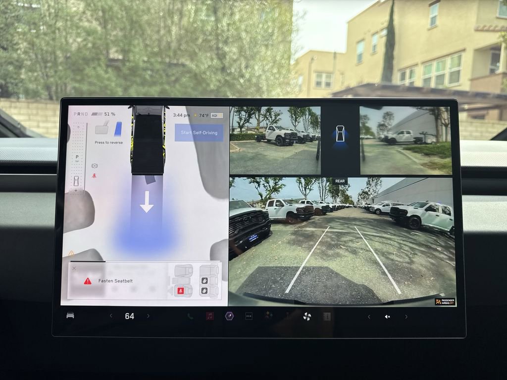 Used 2024 Tesla Cybertruck AWD Crew Cab image 25