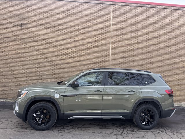 New 2026 Volkswagen Atlas Peak Edition image 23