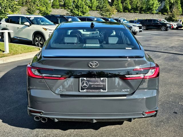 Used 2025 Toyota Camry XSE FWD image 9