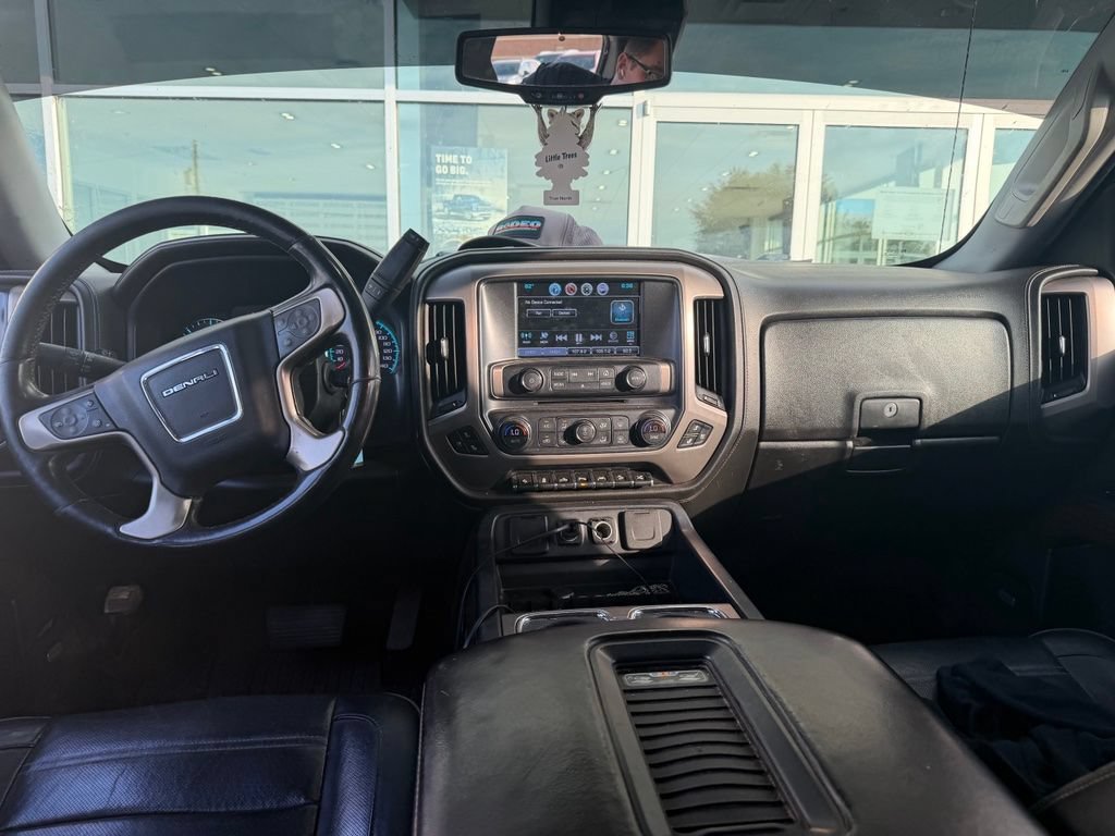 Used 2018 GMC Sierra 1500 Denali w/ Denali Ultimate Package AWD/4WD image 6