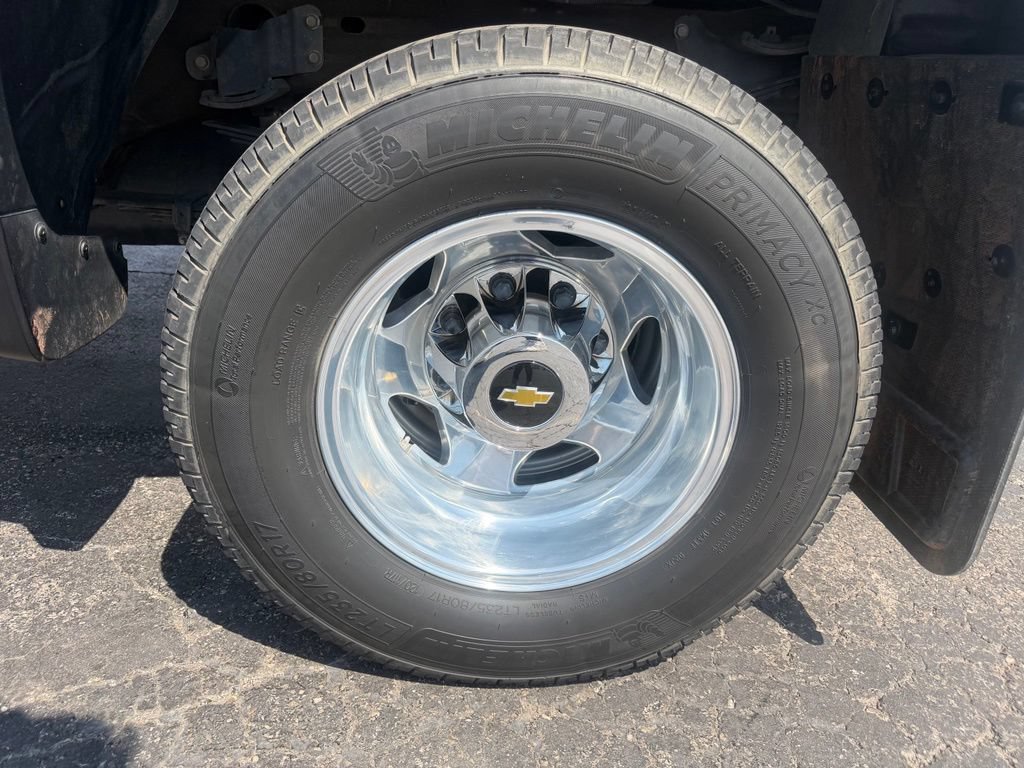 Used 2022 Chevrolet Silverado 3500 High Country AWD/4WD image 16