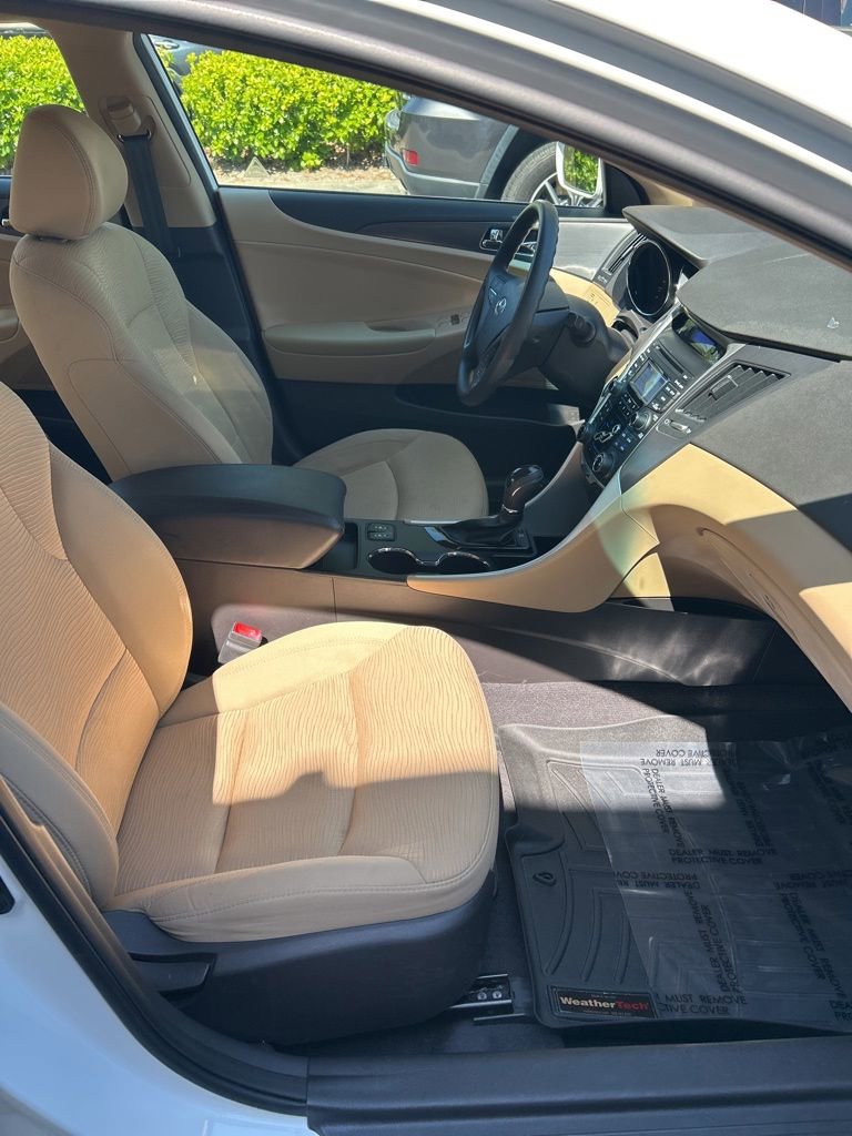 Used 2013 Hyundai Sonata Hybrid FWD image 24