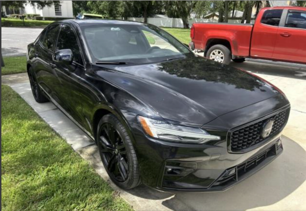 Used 2024 Volvo S60 B5 Plus FWD image 10
