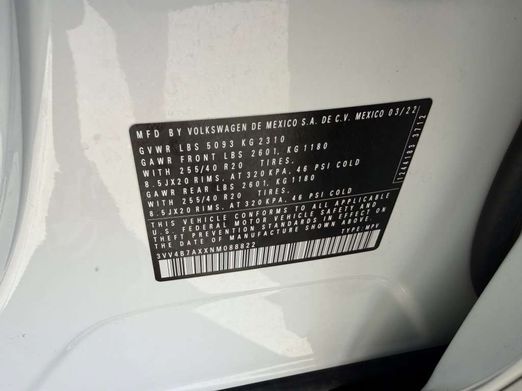 Used 2022 Volkswagen Tiguan SEL R-Line image 44