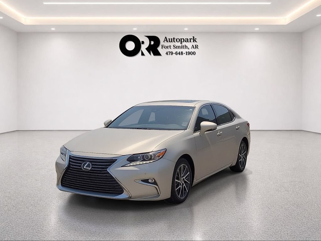 Used 2017 Lexus ES 350 w/ Navigation System Package FWD image 2