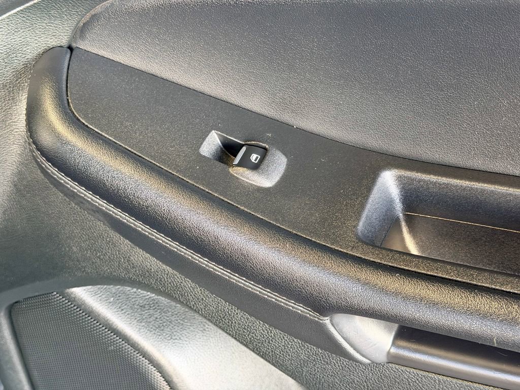 Used 2023 Ford Edge SEL image 28