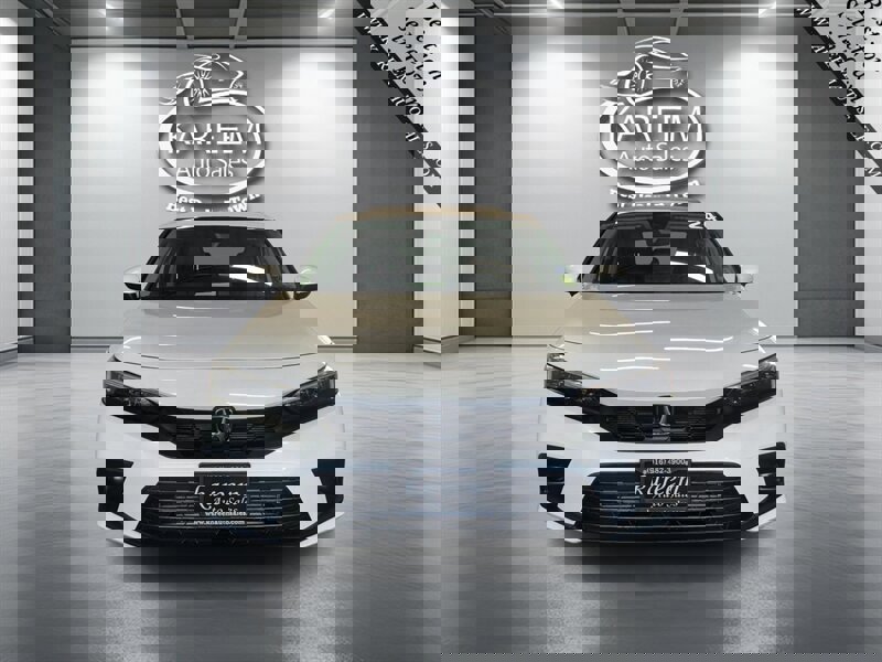 Used 2024 Honda Civic EX-L image 2