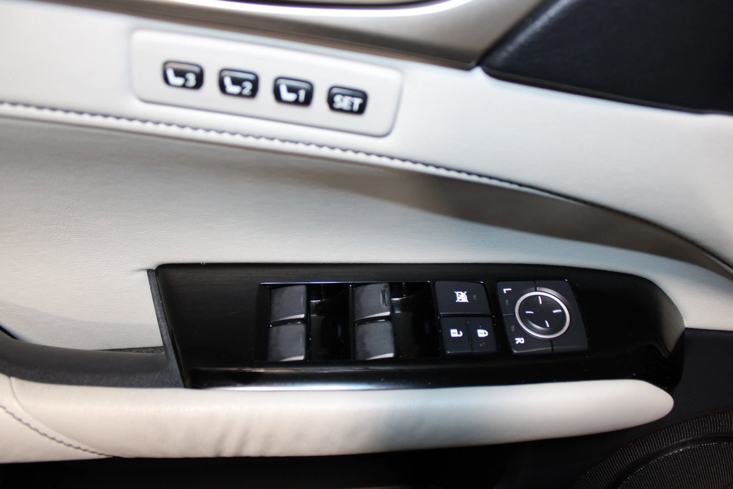 Used 2013 Lexus GS 350 w/ Premium Pkg image 11