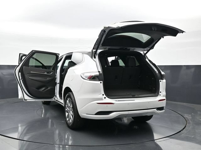 Used 2023 Buick Enclave Avenir w/ Avenir Technology Package AWD/4WD image 50