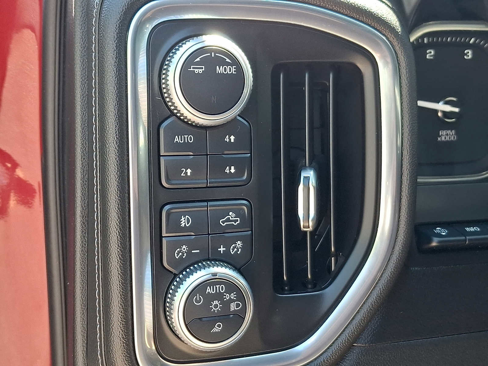 Used 2020 GMC Sierra 2500 Denali w/ Denali Ultimate Package AWD/4WD image 31