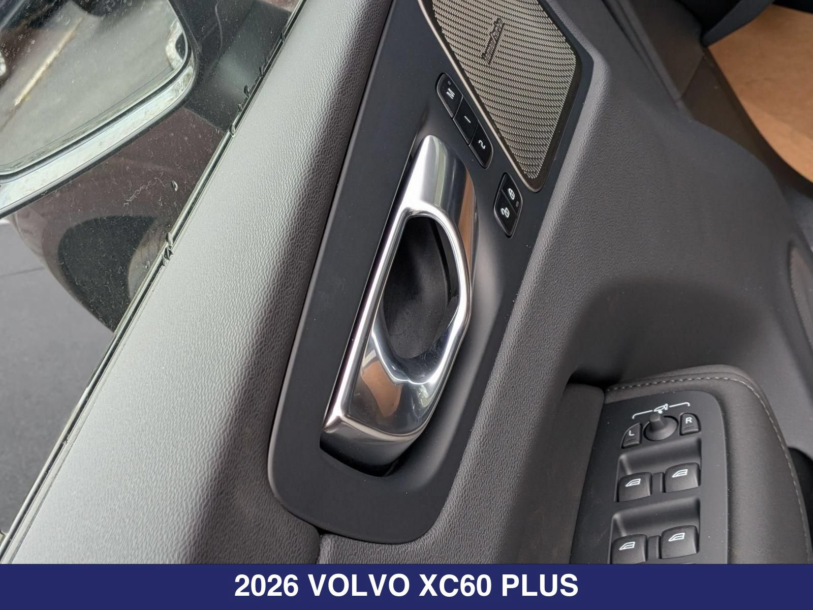 New 2026 Volvo XC60 B5 Plus w/ Protection Package Premier AWD/4WD image 9