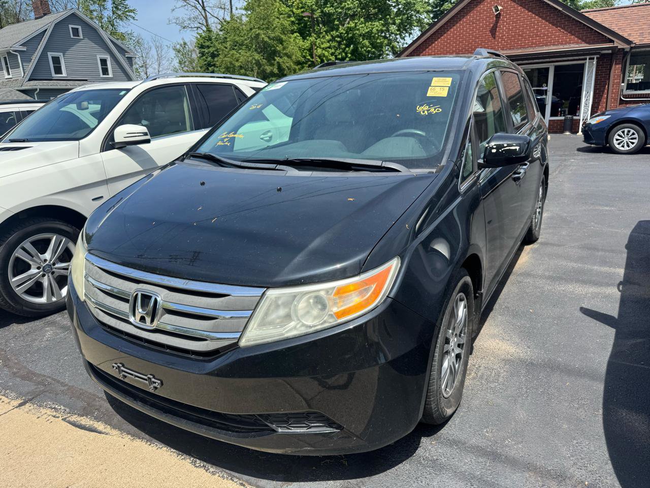 Used 2013 Honda Odyssey EX image 1