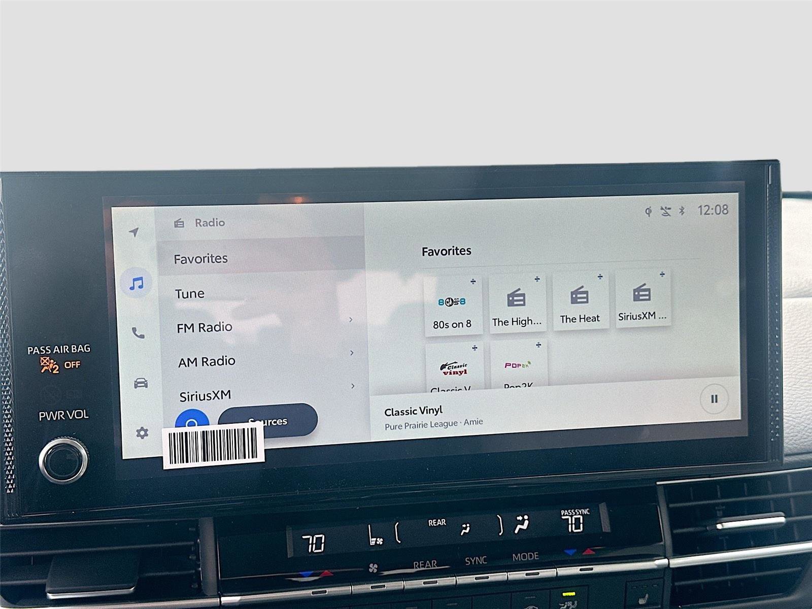 New 2026 Toyota Sienna XLE image 7