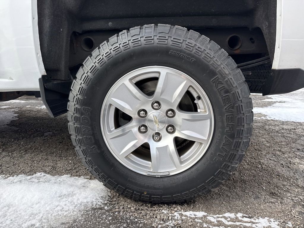 Used 2018 Chevrolet Silverado 1500 LT w/ All Star Edition image 24