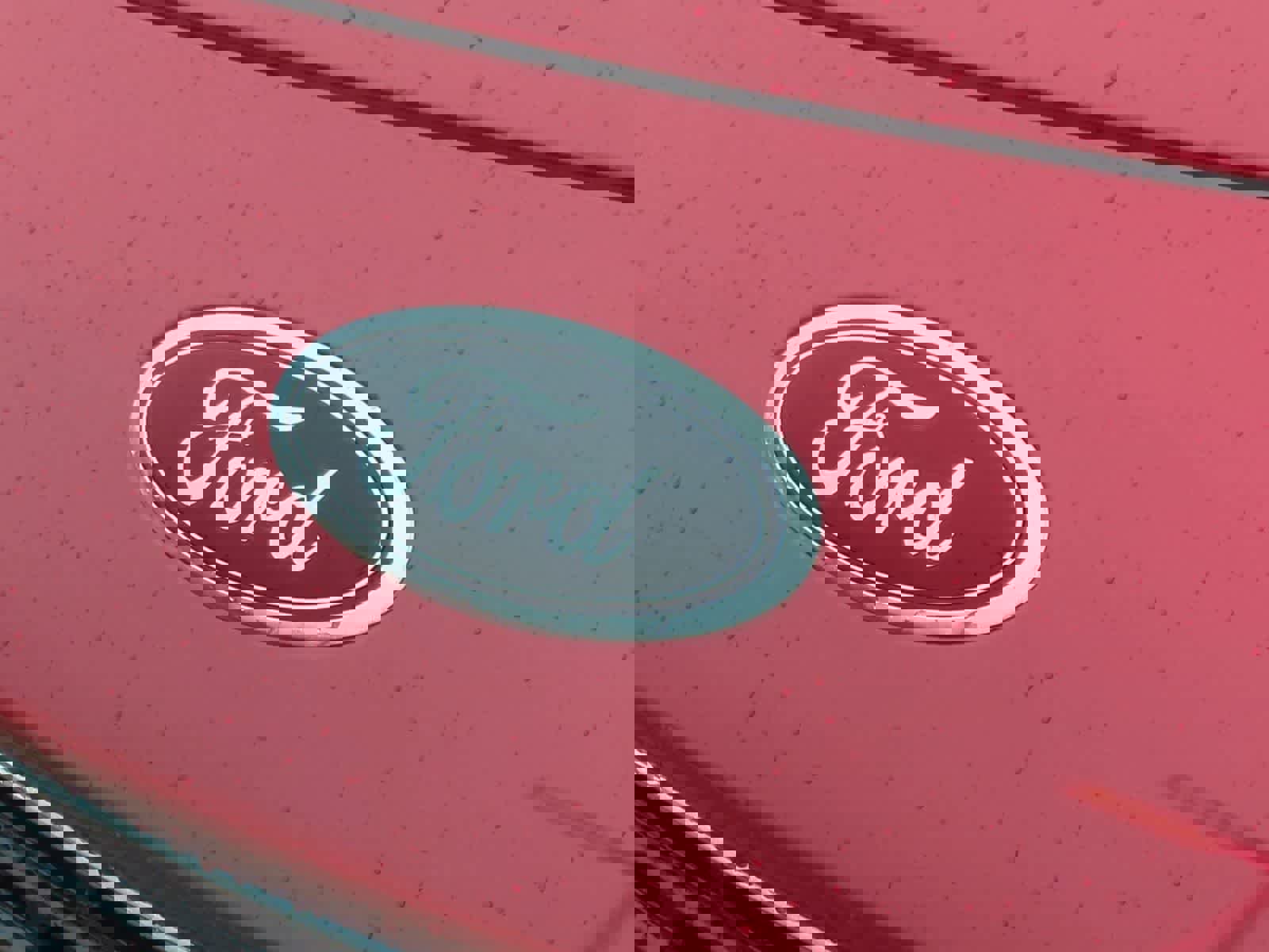 Used 2022 Ford Escape SEL w/ SEL Stealth AWD Package image 12