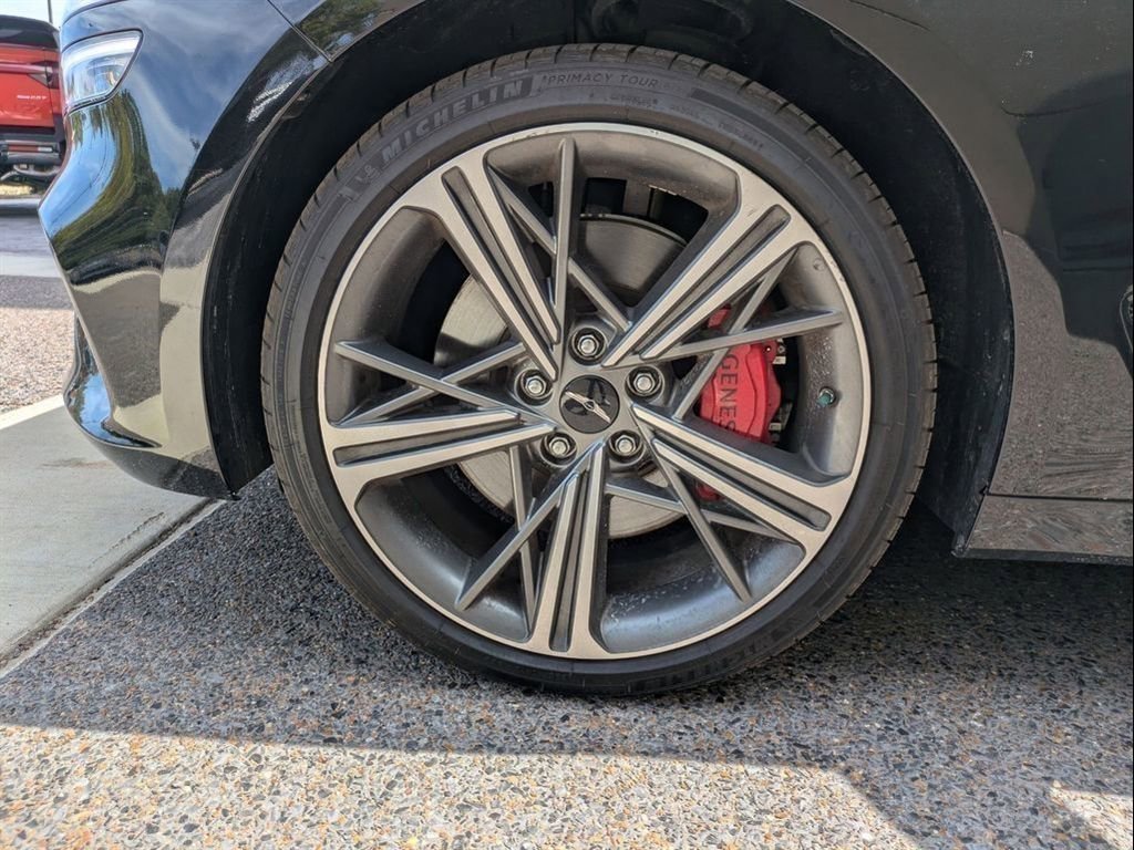 Used 2025 Genesis G70 3.3T Advanced w/ Sport Prestige Package image 9